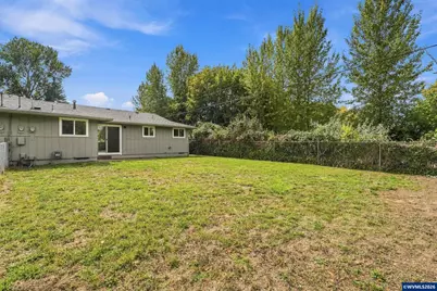 815 NE Woodcrest (-825) Av, Corvallis, OR 97330 - Photo 29