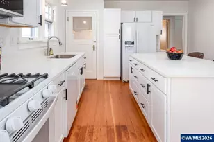 399 24th St NE, Salem, OR 97301 - Photo 15