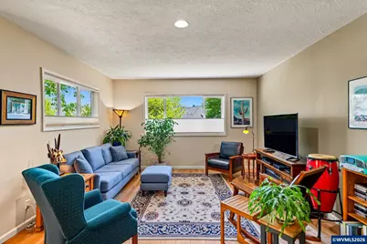 4884 SW Hollyhock Cir, Corvallis, OR 97333 - Photo 5