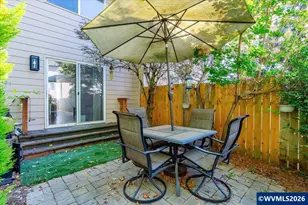 2210 Maplewood Dr S, Salem, OR 97306 - Photo 31