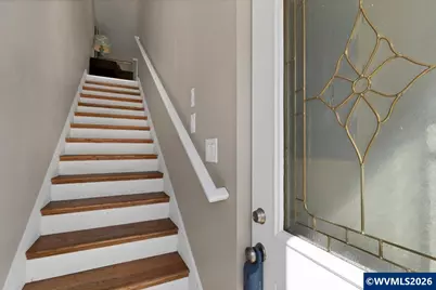 2210 Maplewood Dr S, Salem, OR 97306 - Photo 7
