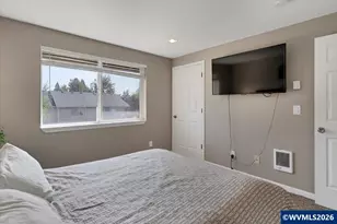 2210 Maplewood Dr S, Salem, OR 97306 - Photo 29