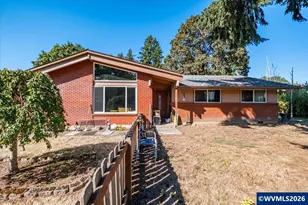 960 Grape St, Sweet Home, OR 97386 - Photo 7