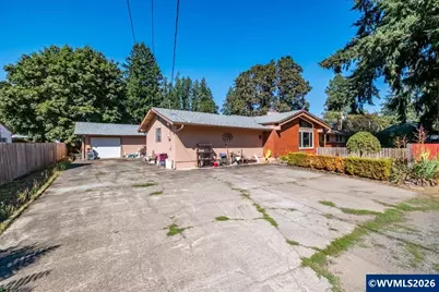 960 Grape St, Sweet Home, OR 97386 - Photo 5