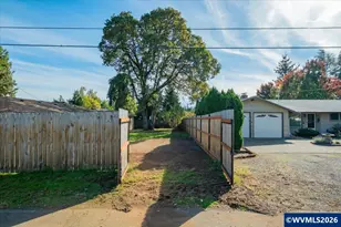 3603 Pioneer Dr SE, Salem, OR 97302 - Photo 5