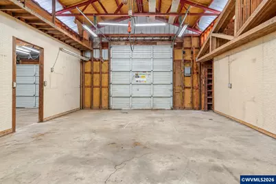 36263 Airport Dr, Lebanon, OR 97355 - Photo 35