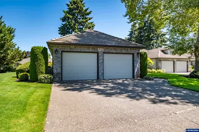 732 Castle Pines Dr N, Keizer, OR 97303 - Photo 5