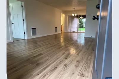 1150 Wyatt (-1160) Av, Stayton, OR 97383 - Photo 5