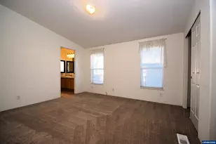 4252 Lemon St NE, Salem, OR 97305 - Photo 11