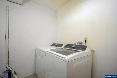 620 Judson St SE, Salem, OR 97302 - Photo 35