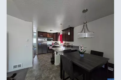 205 Sherman St SE, Albany, OR 97321 - Photo 7