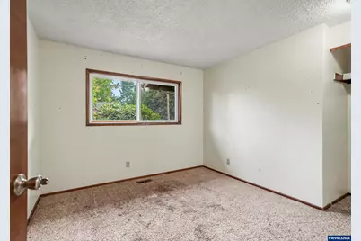115 Grant St, Silverton, OR 97381 - Photo 21