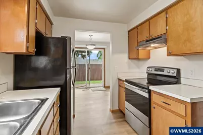 5122 Sunnyside Rd SE, Salem, OR 97306 - Photo 7