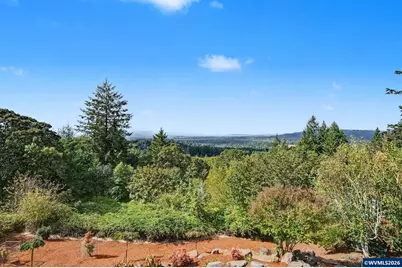 2463 Crestmont Cir S, Salem, OR 97302 - Photo 43