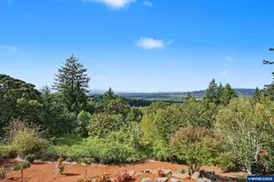 2463 Crestmont Cir S, Salem, OR 97302 - Photo 43