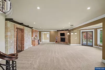 2463 Crestmont Cir S, Salem, OR 97302 - Photo 29