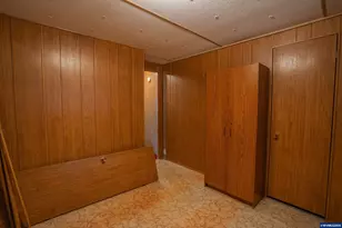 38008 Sodaville Cut Off Dr, Lebanon, OR 97355 - Photo 17