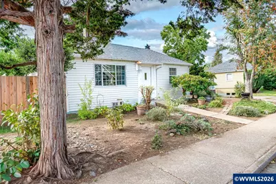 3040 D St NE, Salem, OR 97301 - Photo 5
