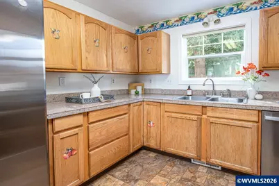 3040 D St NE, Salem, OR 97301 - Photo 23