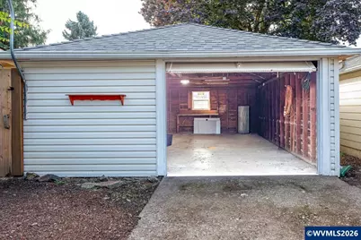 3040 D St NE, Salem, OR 97301 - Photo 39
