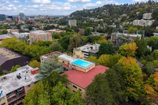 2021 SW Main St, Portland, OR 97205 - Photo 43