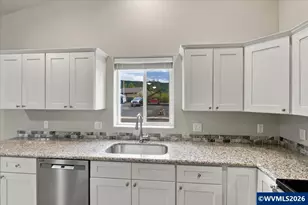 1231 46th Court, Sweet Home, OR 97386 - Photo 5