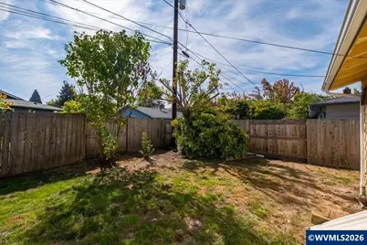 924 NW Grant Av, Corvallis, OR 97330 - Photo 41