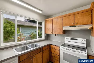 924 NW Grant Av, Corvallis, OR 97330 - Photo 19