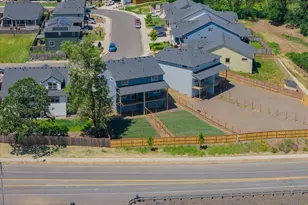 595-597 NE Evergreen Av, Dallas, OR 97338 - Photo 41