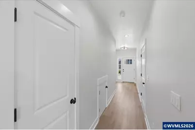 595-597 NE Evergreen Av, Dallas, OR 97338 - Photo 5