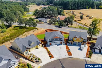 602-608 NE Kerns Dr, Dallas, OR 97338 - Photo 41