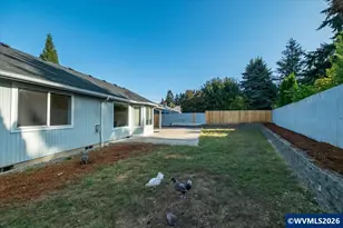 1049 29th Ave, Sweet Home, OR 97386 - Photo 35