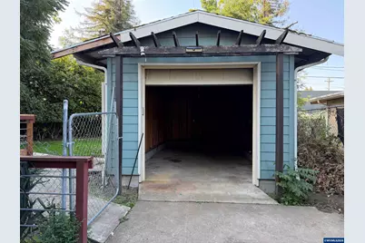 1050 Norway St NE, Salem, OR 97301 - Photo 5