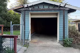 1050 Norway St NE, Salem, OR 97301 - Photo 5