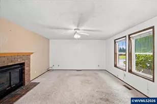 435 Angelee Ct, Lebanon, OR 97355 - Photo 11