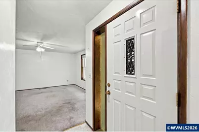 435 Angelee Ct, Lebanon, OR 97355 - Photo 9