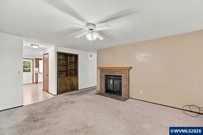 435 Angelee Ct, Lebanon, OR 97355 - Photo 13