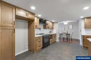 1856 Dearborn Ave NE, Keizer, OR 97303 - Photo 15