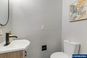 1856 Dearborn Ave NE, Keizer, OR 97303 - Photo 17