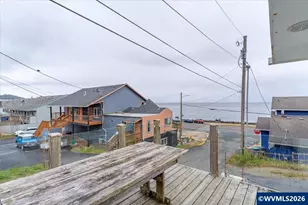 25 NE Clarke St, Depoe Bay, OR 97341 - Photo 19