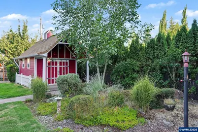 1012 Leona Ln S, Salem, OR 97302 - Photo 29