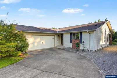 1012 Leona Ln S, Salem, OR 97302 - Photo 1