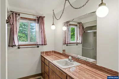 6644 Rippling Brook Dr SE, Salem, OR 97317 - Photo 31