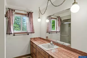 6644 Rippling Brook Dr SE, Salem, OR 97317 - Photo 31