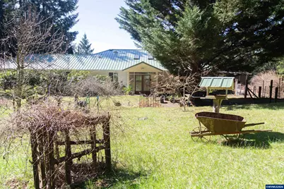 3990 Barnhart Rd, Dallas, OR 97338 - Photo 17