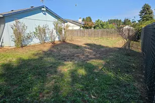 1090 Sharon Lp SE, Salem, OR 97306 - Photo 17