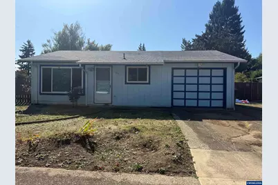 1090 Sharon Lp SE, Salem, OR 97306 - Photo 1