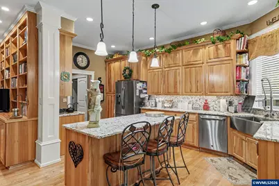 2727 Old Farm Av NW, Salem, OR 97304 - Photo 15