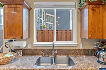 9016 SE Emily Park Wy, Happy Valley, OR 97086 - Photo 23