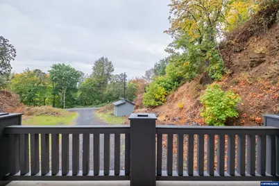 33005 Berlin Rd, Lebanon, OR 97355 - Photo 35